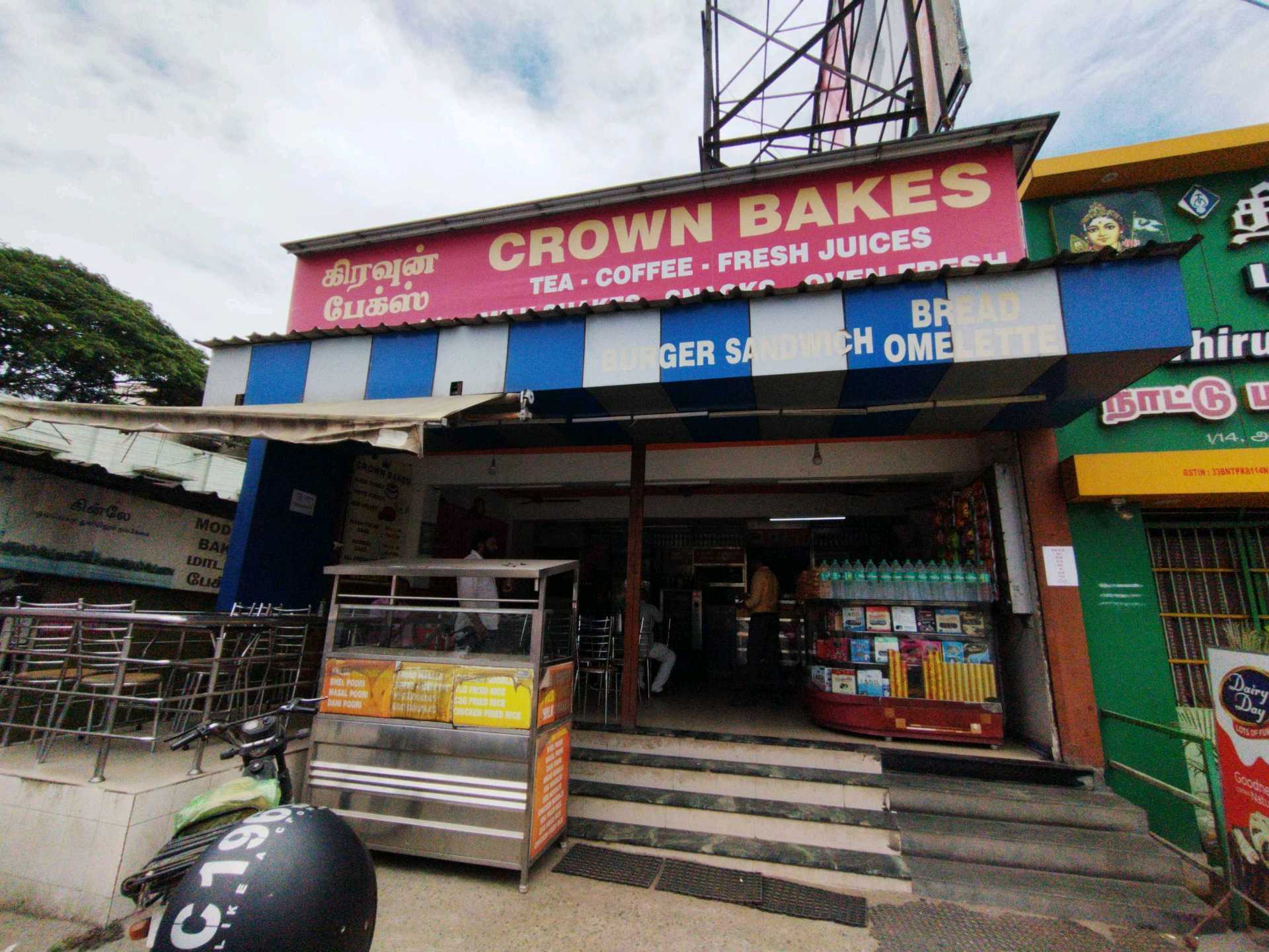 CROWN BAKES